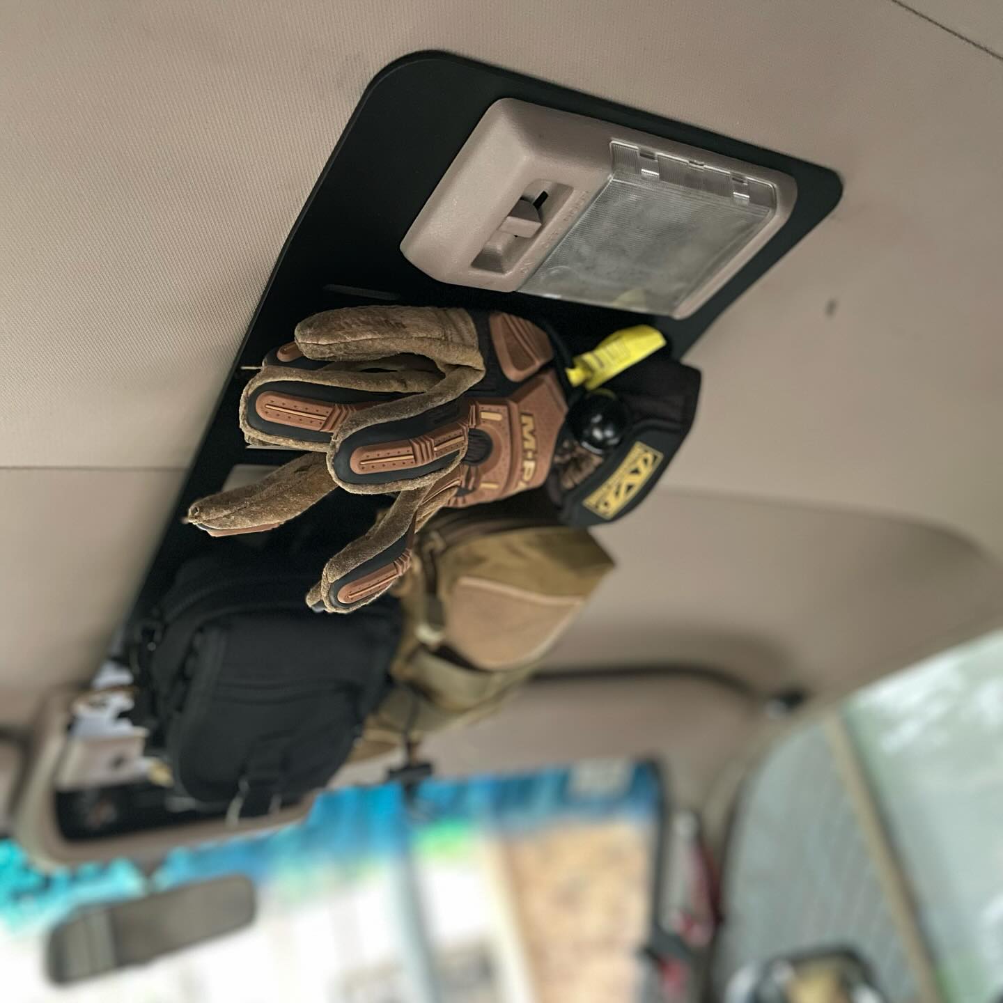 80 Series Landcruiser Roof Console – M.O.L.L.E Panel