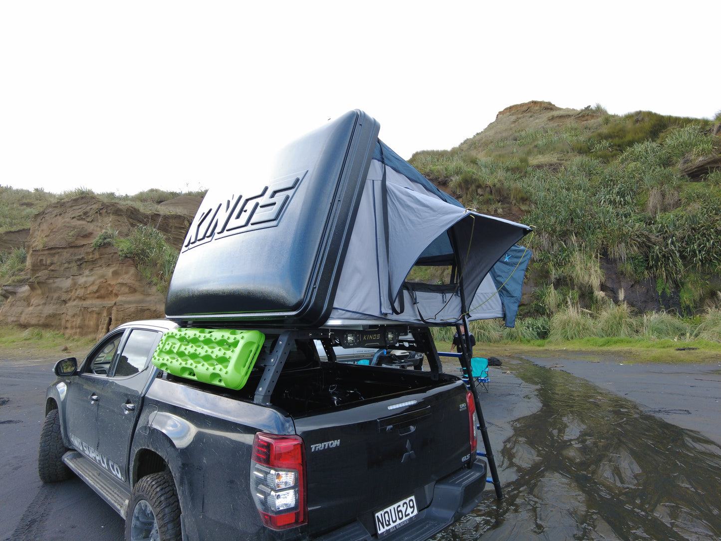 Kings Tourer X 1600 Side-Opening Rooftop Tent