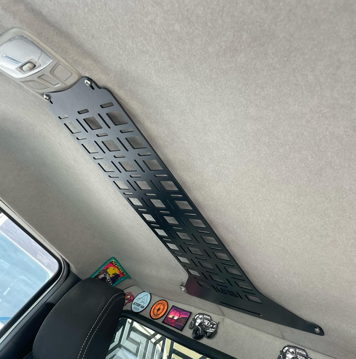 Suzuki Jimny JB74 Roof Console – M.O.L.L.E Panel